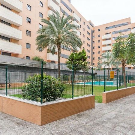 Keywise Perfect Location Next To Maria Zambrano Station, Central , Beach ,Pool And Free Parking 马拉加 外观 照片