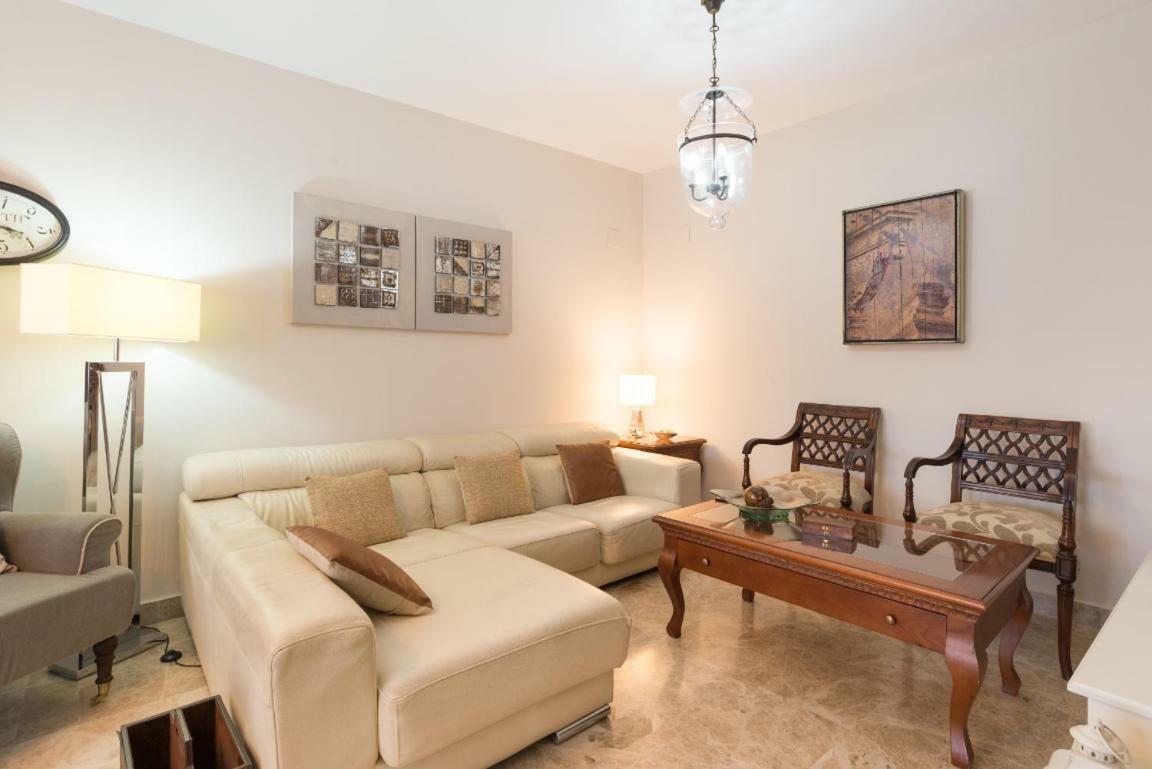 Keywise Perfect Location Next To Maria Zambrano Station, Central , Beach ,Pool And Free Parking 马拉加 外观 照片