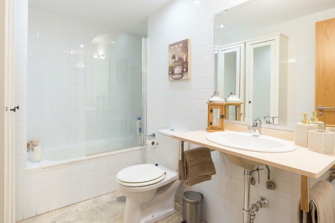 Keywise Perfect Location Next To Maria Zambrano Station, Central , Beach ,Pool And Free Parking 马拉加 外观 照片