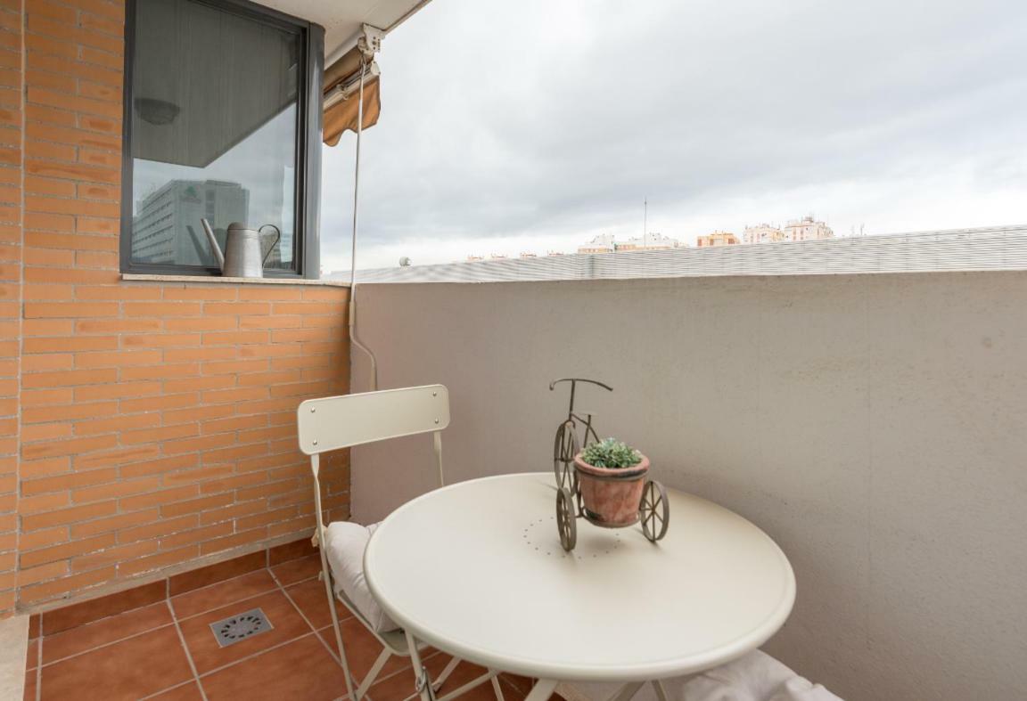Keywise Perfect Location Next To Maria Zambrano Station, Central , Beach ,Pool And Free Parking 马拉加 外观 照片