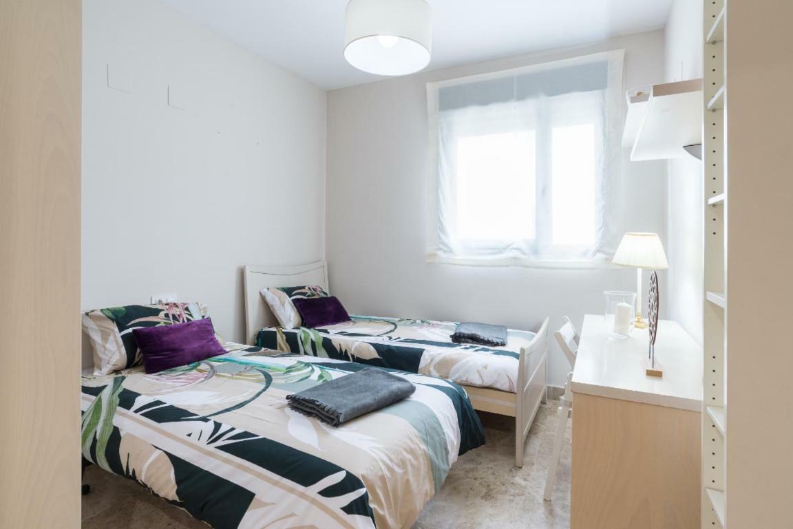 Keywise Perfect Location Next To Maria Zambrano Station, Central , Beach ,Pool And Free Parking 马拉加 外观 照片